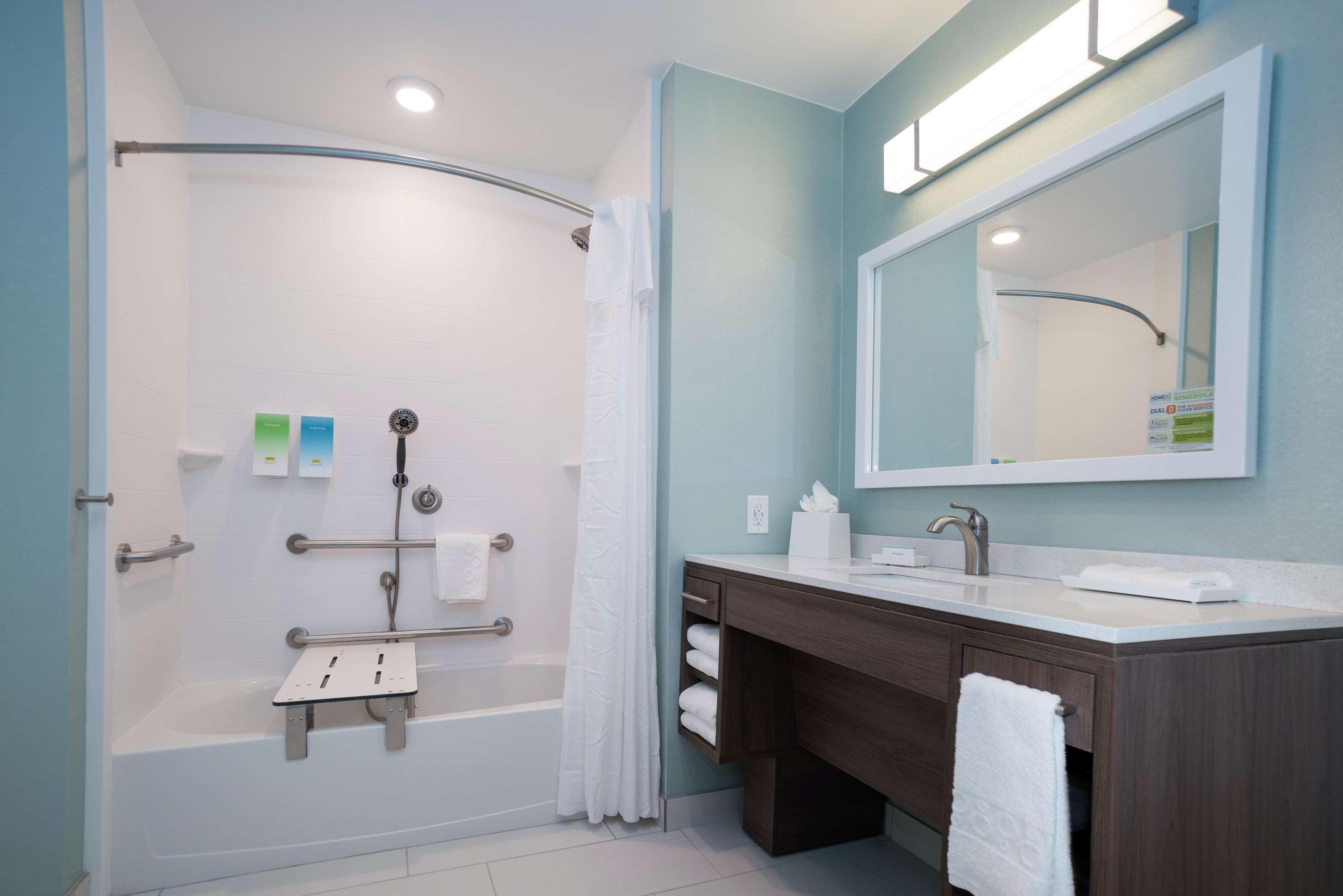 Home2 Suites By Hilton Jackson Flowood Airport Area Eksteriør billede